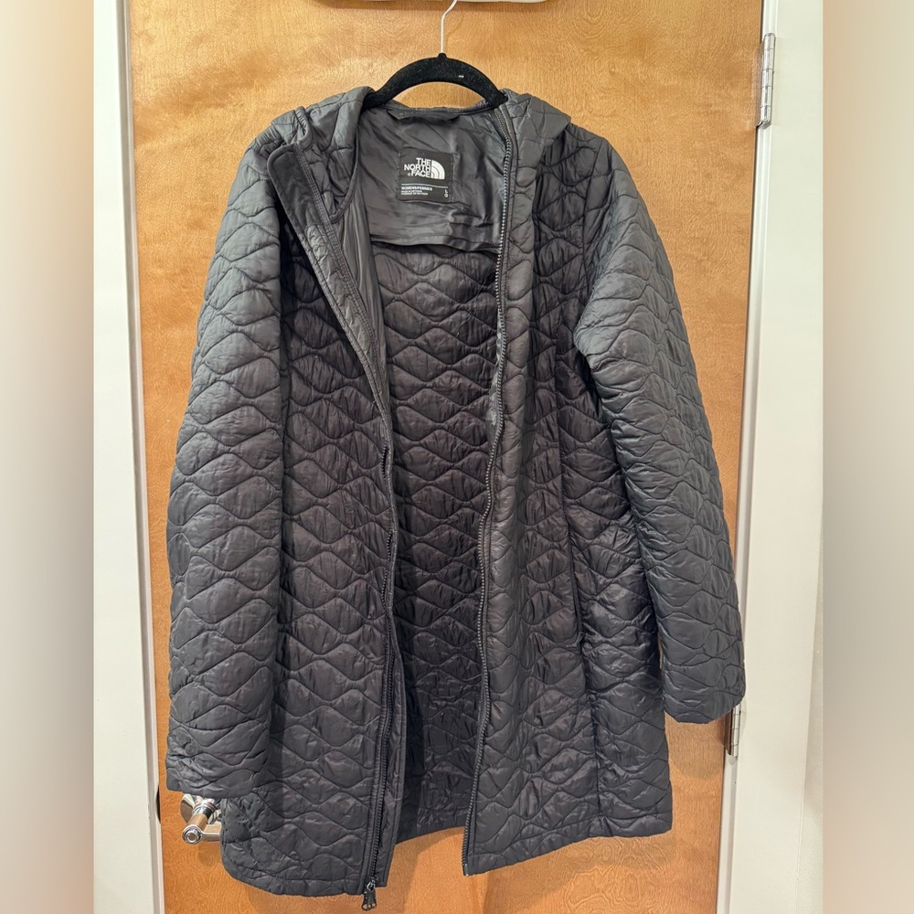 Black North Face Women’s Jacket Size L